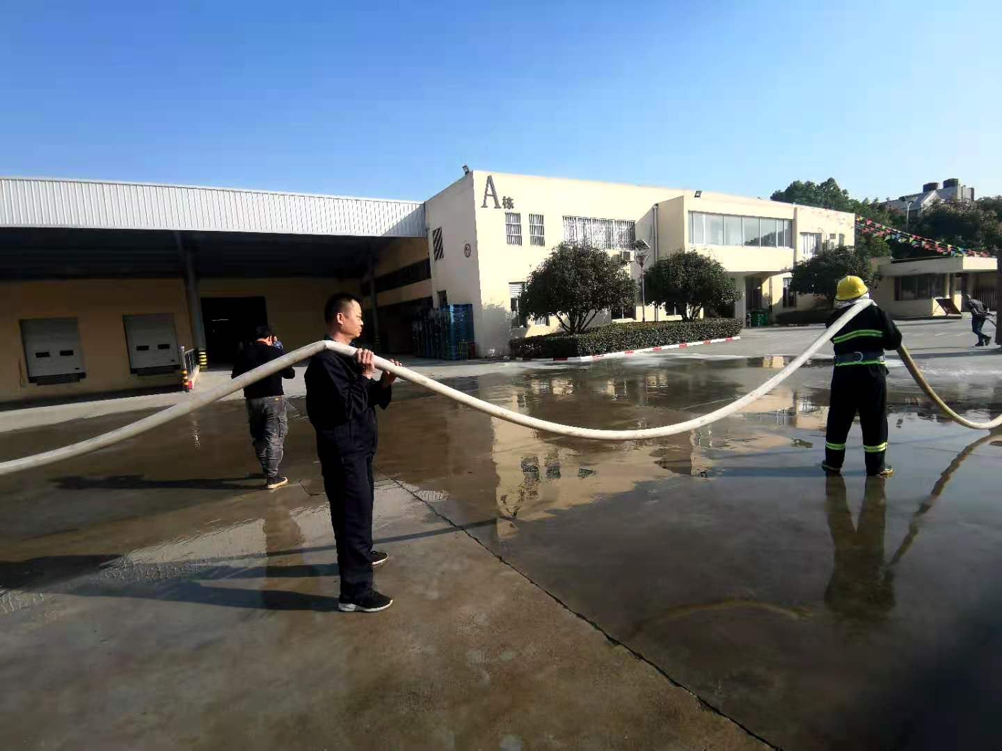 如何斷開和停止發電機？